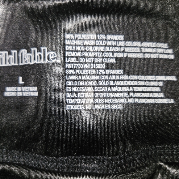 Wild Fable black shiny spandex pants. Super stretchy. - Picture 3 of 6